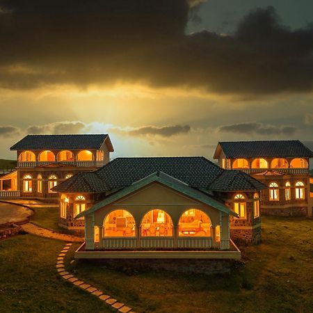 Emerald Stays Ooty By Voye Homes , Italian Luxury Near Ooty Emerald Lake Exterior photo